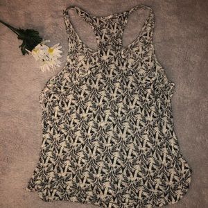 Cute top has never been worn